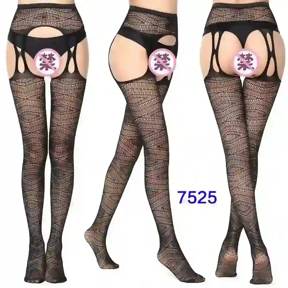 chaussettes résille noire motif rayures verticales