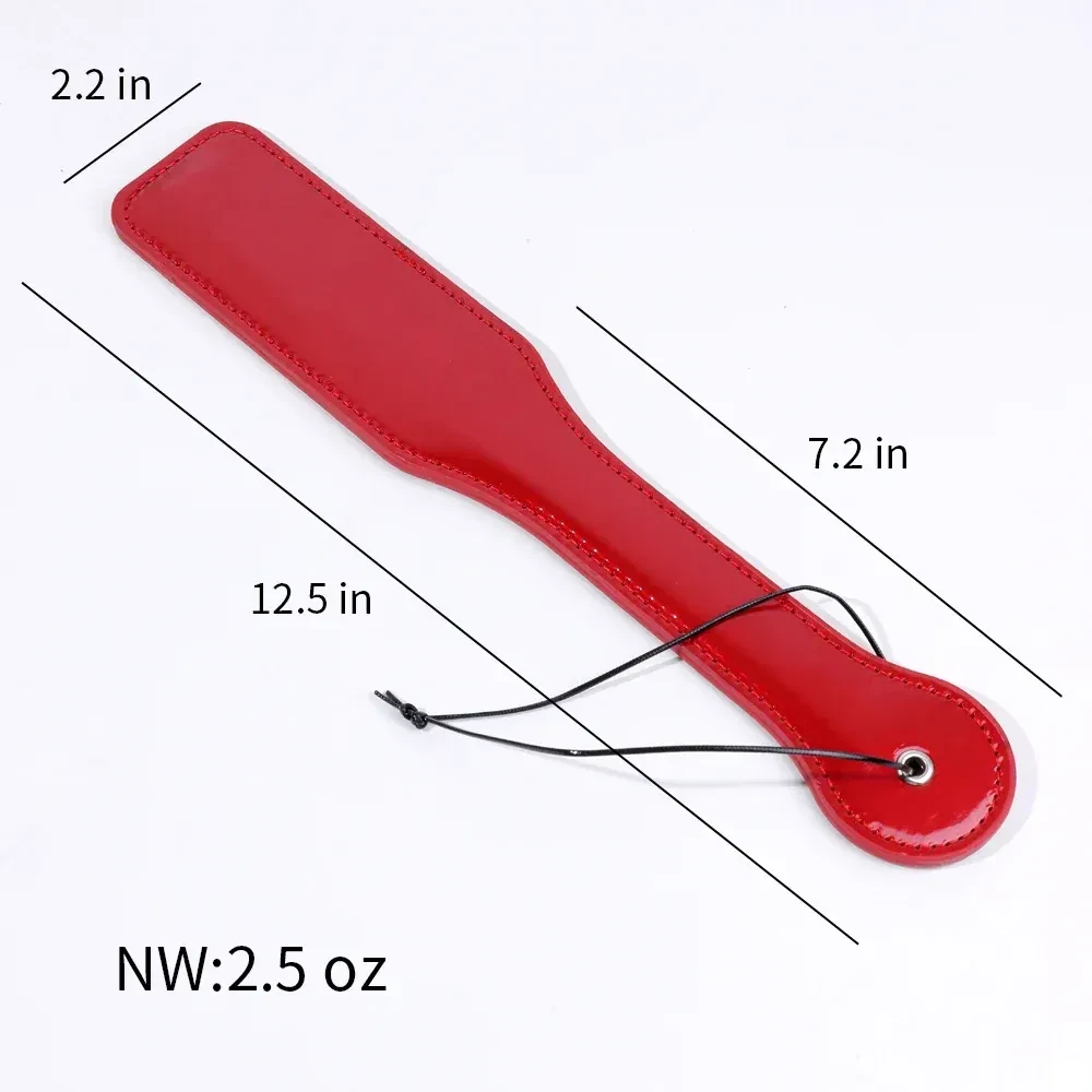 kit bdsm en cuir et plumes