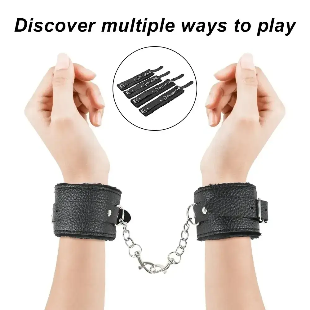 laisse courte en cuir bdsm