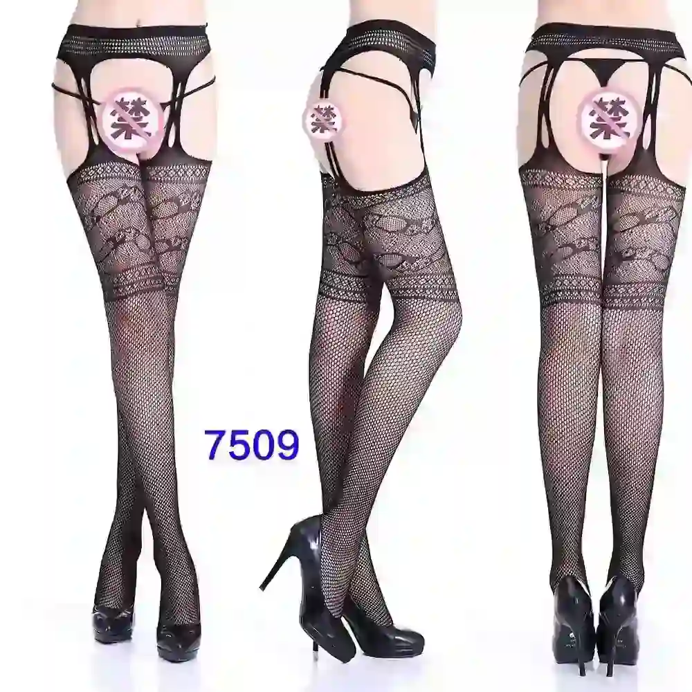 lingerie noire ajouree sexy femme