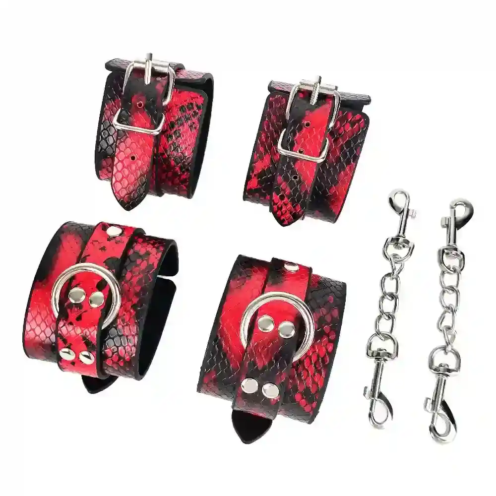 menottes chevilles collier en cuir bdsm