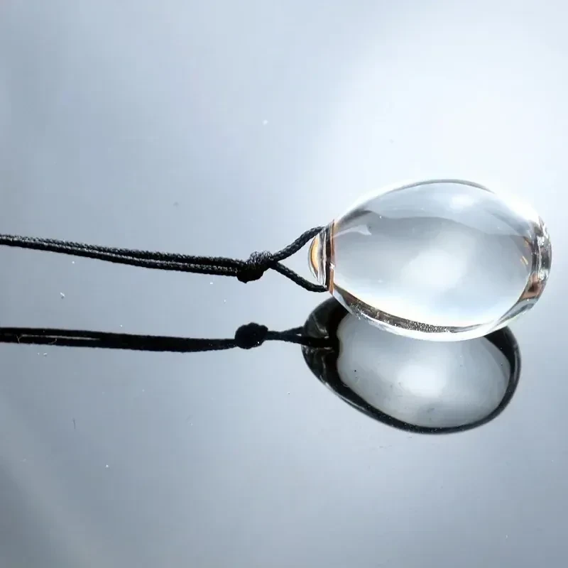 sextoy anal en verre transparent