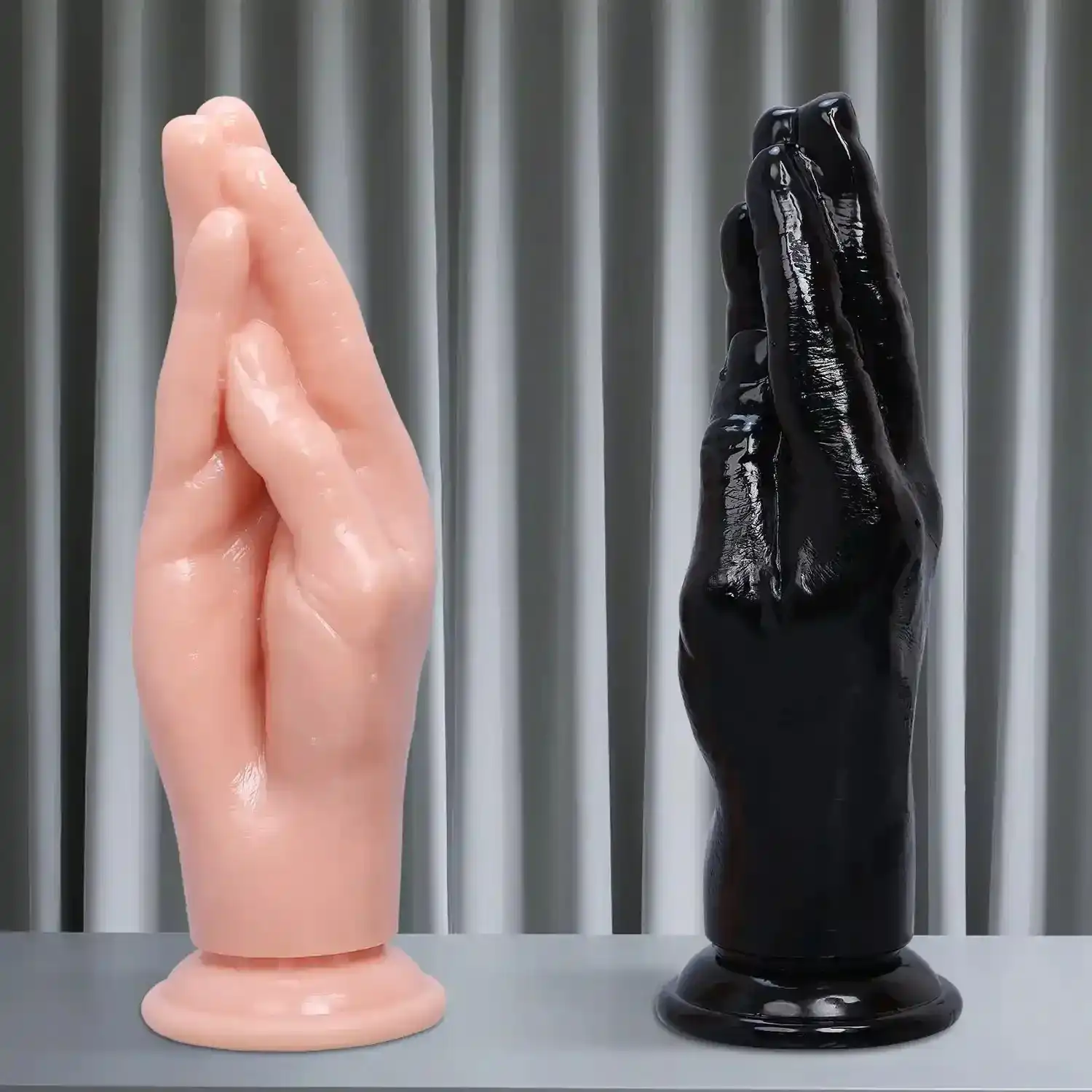 sextoy anal réaliste forme de main