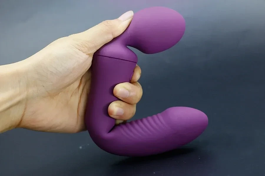 vibrateur point g incurve en silicone 3