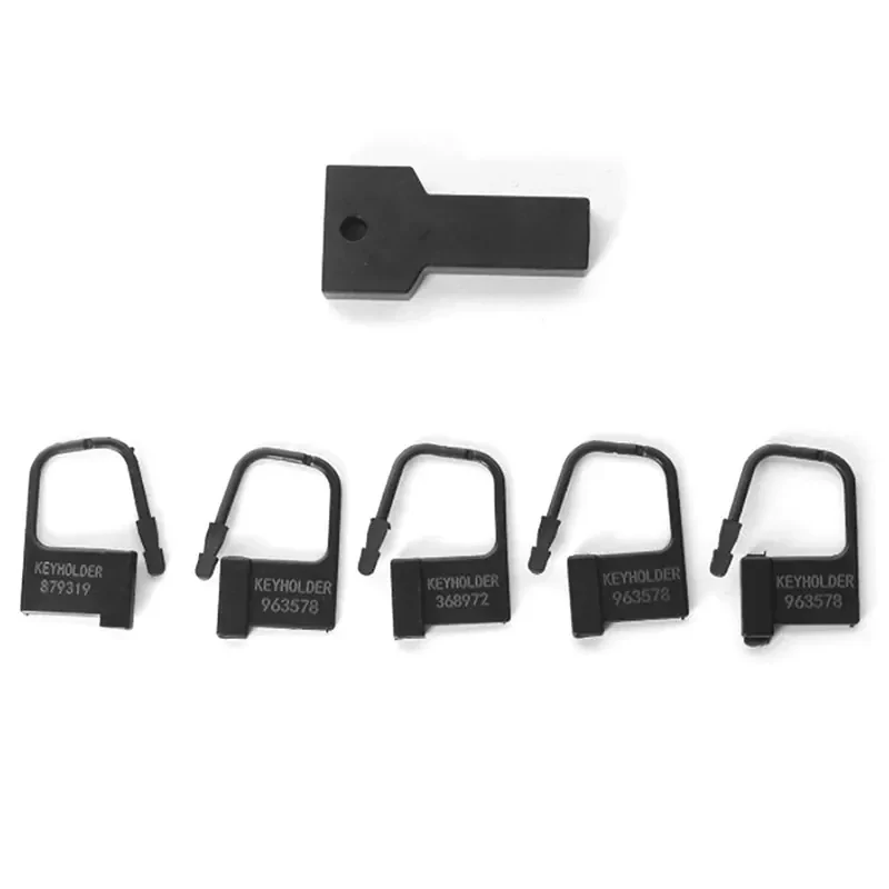 etui pour accessoires bdsm en plastique